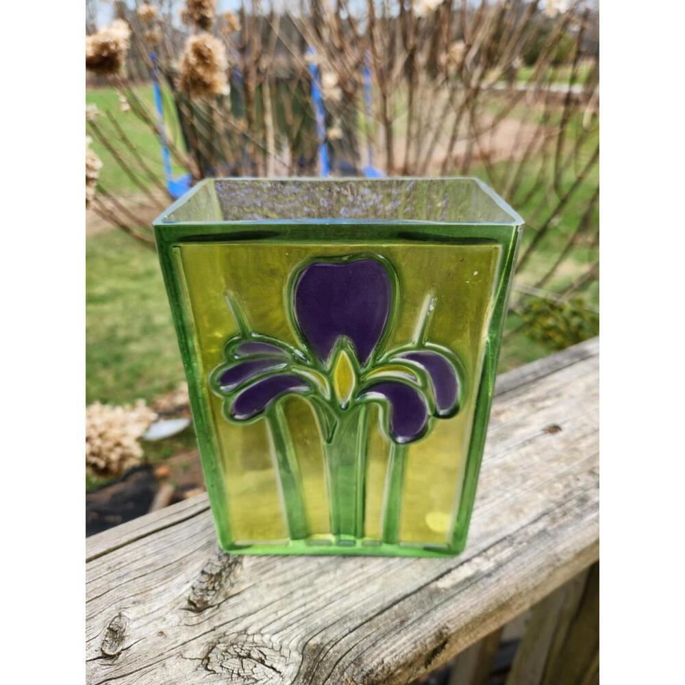 FTDA 1985 Romania Art Glass Iris Stain Glass Rectangular Vase 7”T 5”W 7Z